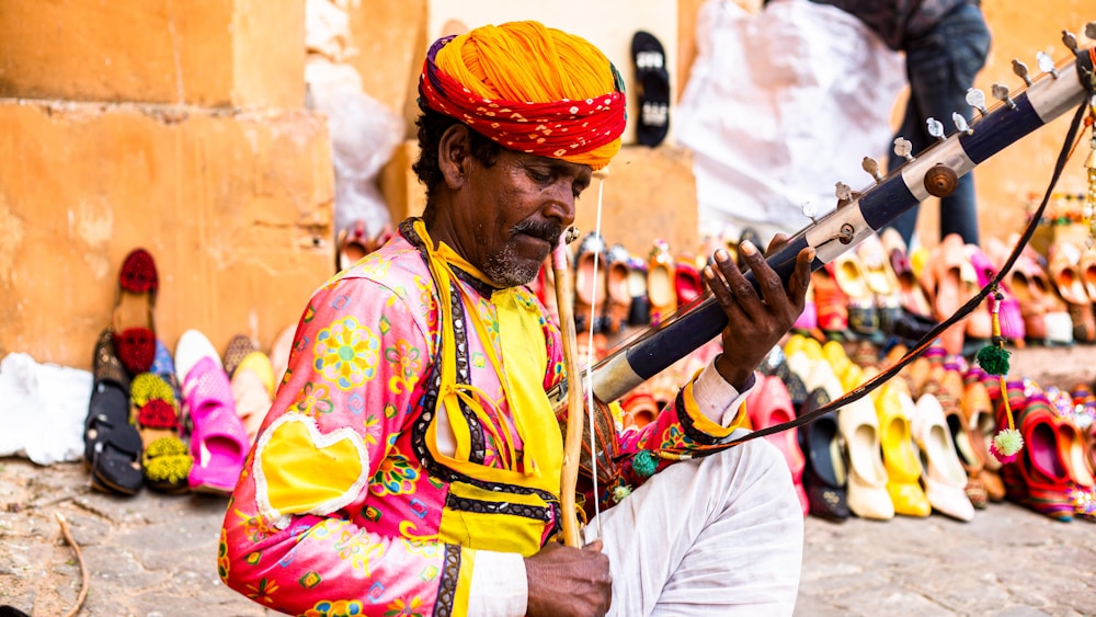 A Sufi qawwal at Nizamuddin Dargah