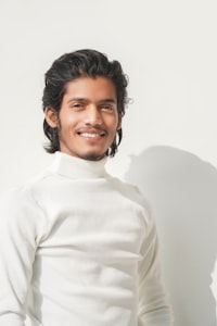 Vikram Rao, host