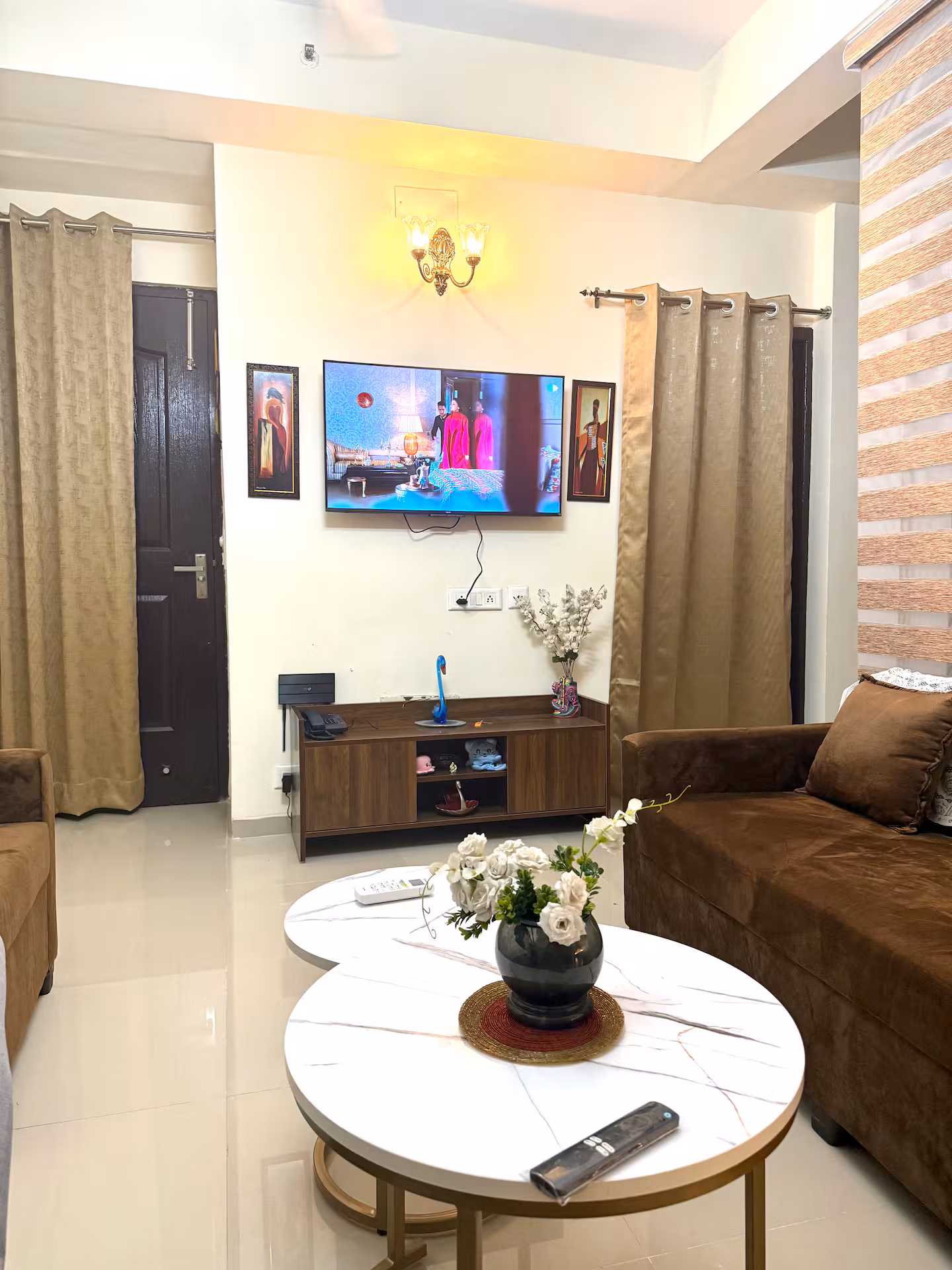 3 bhk luxury 4 AC flat near Max hospital Vaishali — view 2