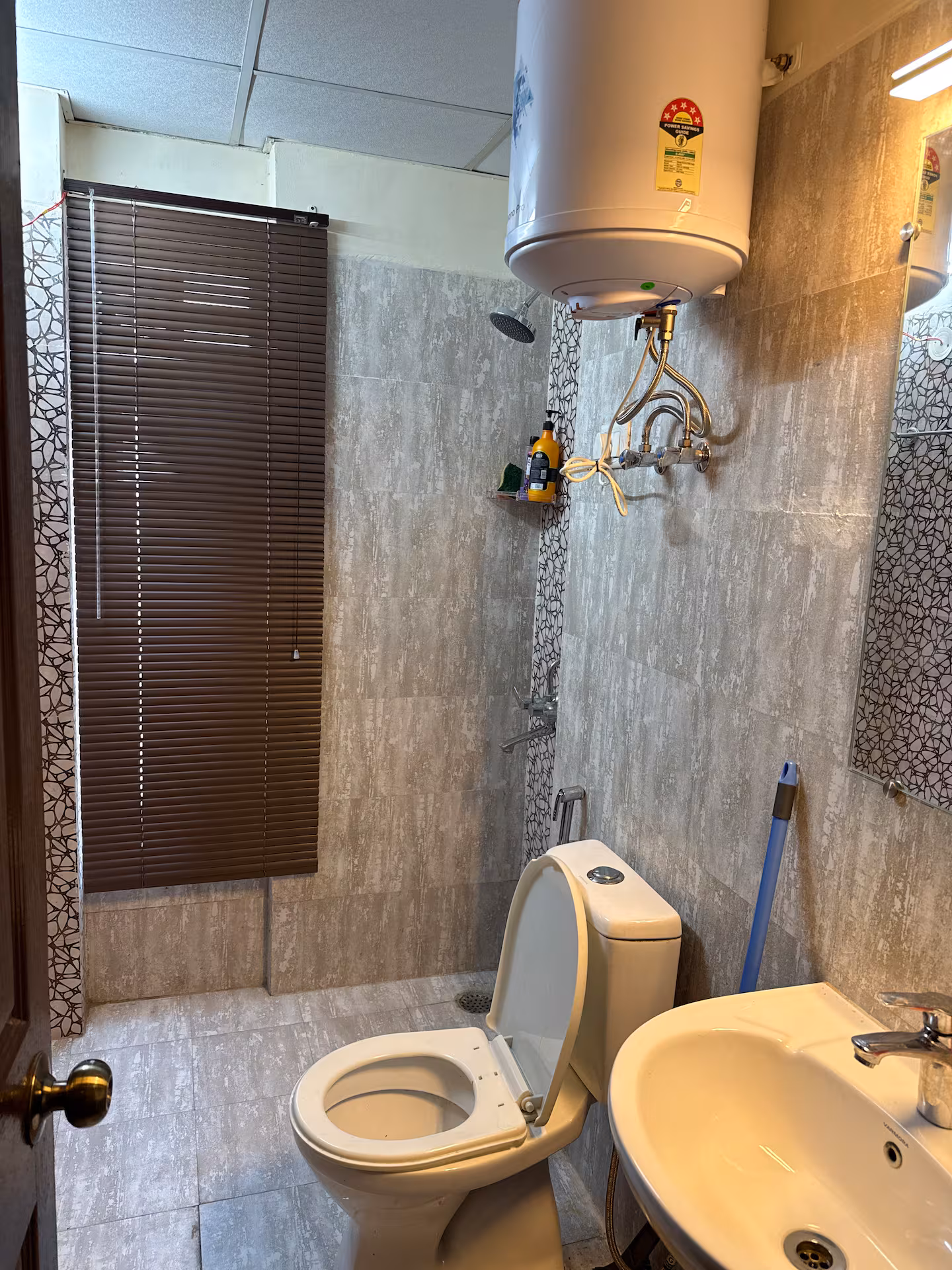 3 bhk luxury 4 AC flat near Max hospital Vaishali — view 30