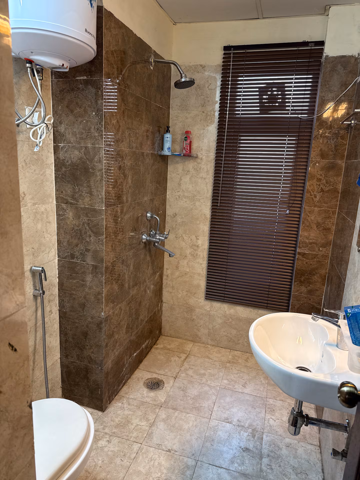 3 bhk luxury 4 AC flat near Max hospital Vaishali — view 33