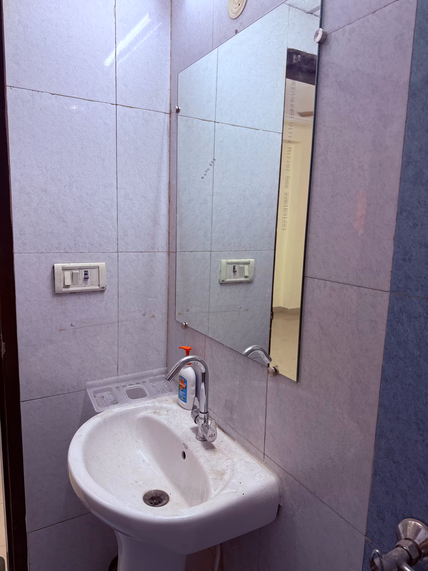 Luxury fully AC 2 bhk flat near max hospital — view 28